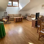 Atico Con Chimenea En