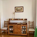 Atico Con Chimenea En Apartament