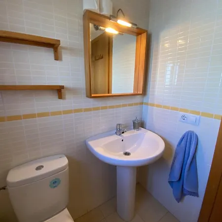 ático Con Chimenea En Bronchales