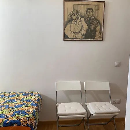 ático Con Chimenea En Apartamento