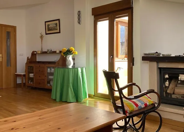 Daire Atico Con Chimenea En *