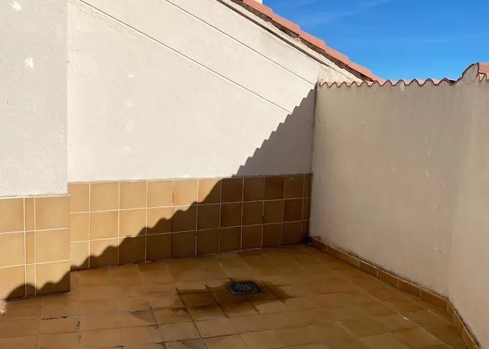 Atico Con Chimenea En * Bronchales